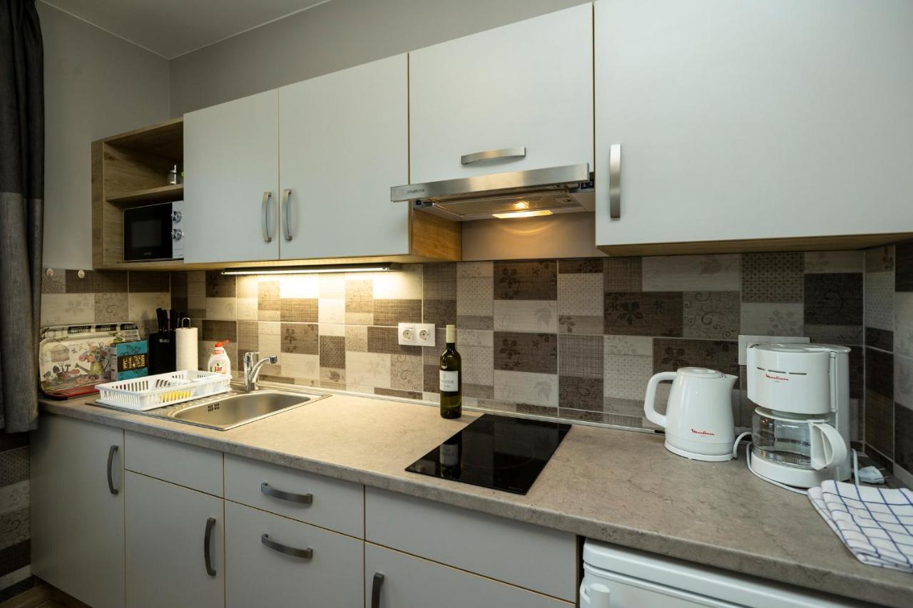 Star Apartman Eger Luaran gambar