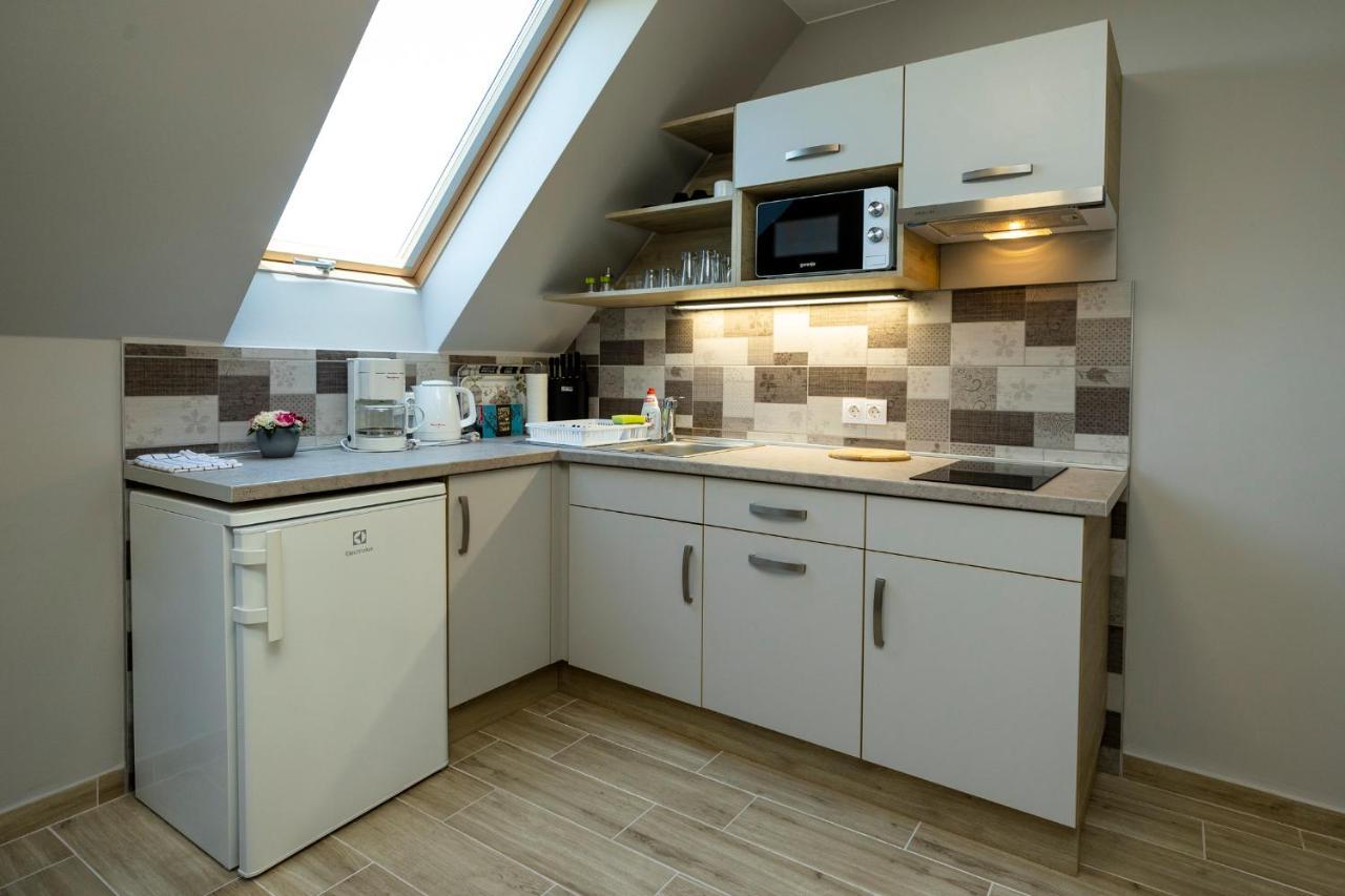 Star Apartman Eger Luaran gambar