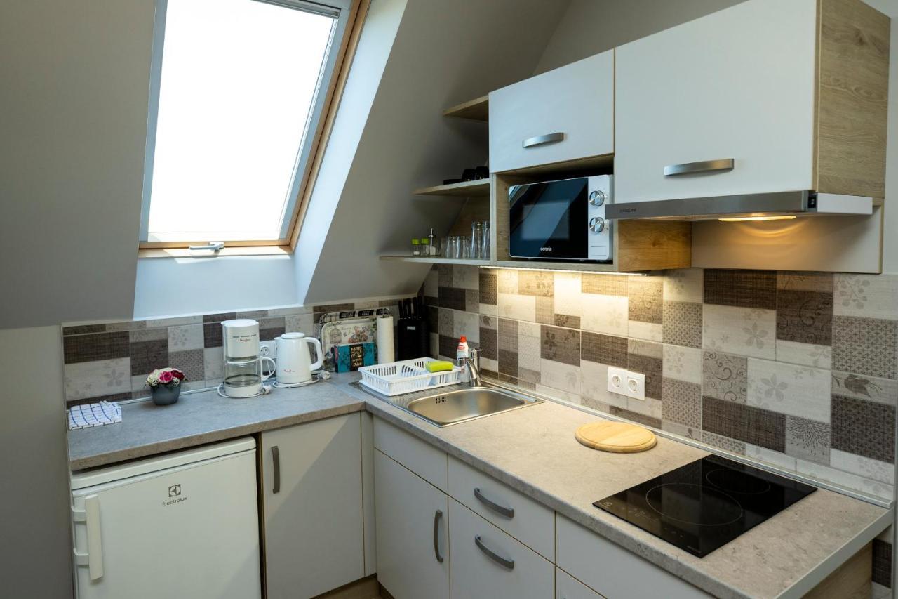 Star Apartman Eger Luaran gambar