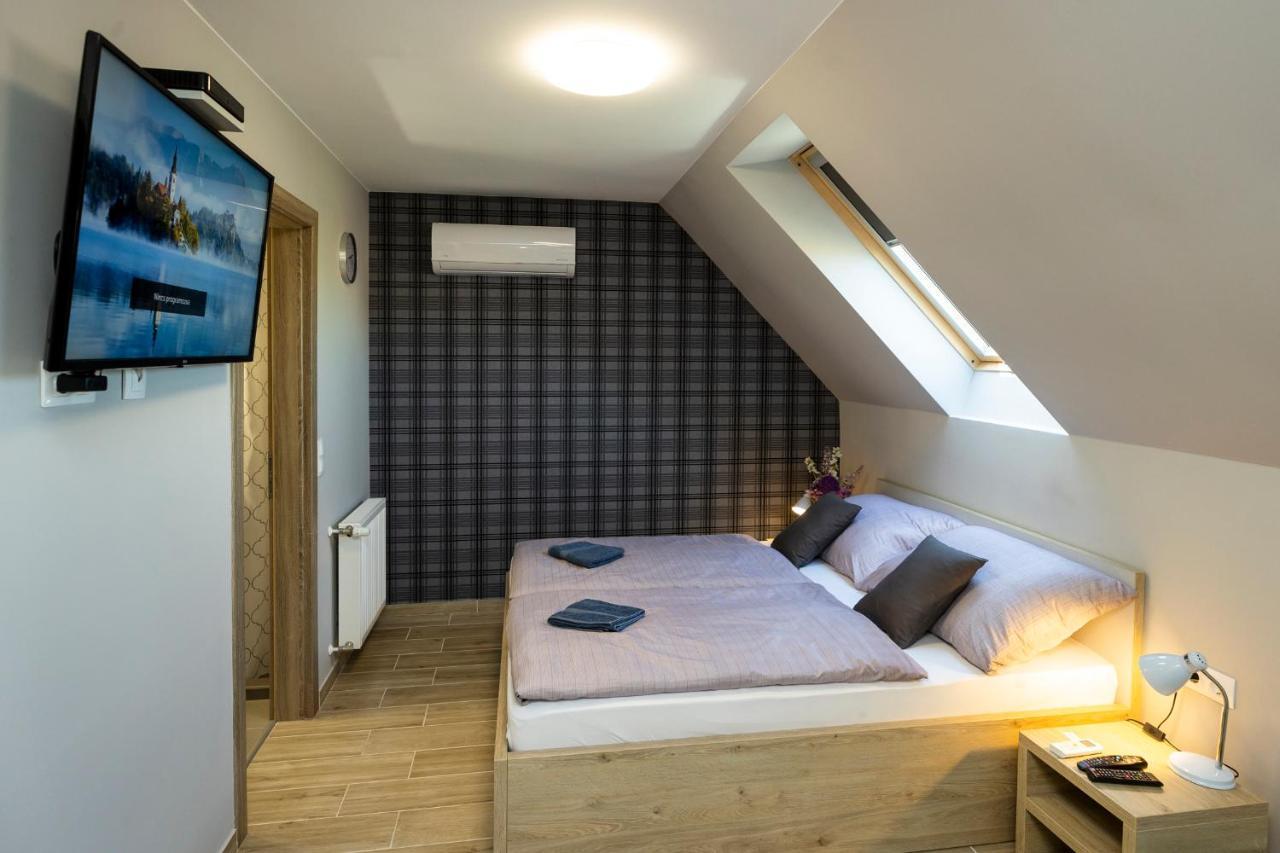 Star Apartman Eger Luaran gambar